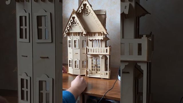 Деревянный домик смотреть онлайн