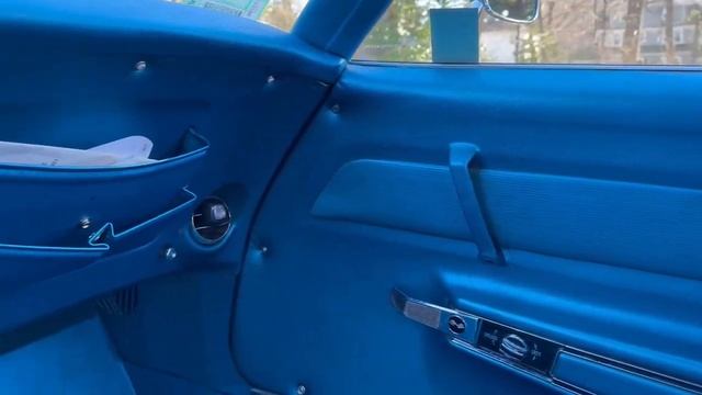 1969 Chevrolet Corvette Stingray Convertible смотреть онлайн