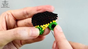 Мастер-класс Как в Амигуруми вплетать корзинки для глаз