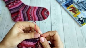 Круглая пятка спицами / Подробное видео