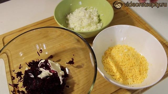 Праздничные бутерброды с селедкой / Pickled Herring Sandwich| Видео Рецепт