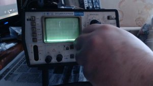 Старый Советский осциллограф С1-112А.