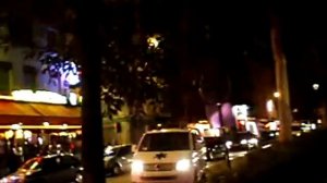 Пига́ль  — район красных фонарей в Париже  - Мулен Руж и бульвар Клиши ночью