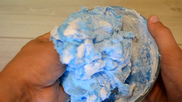 ПЛАСТИЛИН ИЗ ПЕНЫ ДЛЯ БРИТЬЯ И КРОХМАЛА смотреть онлайн