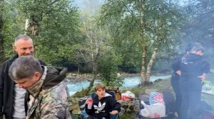 Горы Кавказа . Отдых в палатках в горах. Махарское ущелье.
