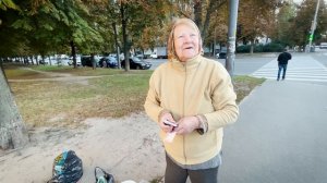 СКУПИЛ У БАБУШКИ ВСЕ ПРОДУКТЫ. Помог на корм и купил бабушке покушать.