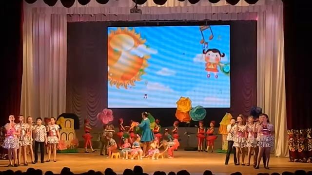 ДЭВС "Овации" Коротышки смотреть онлайн