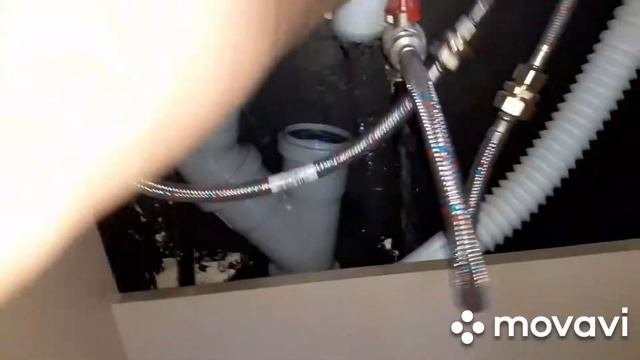Как устранить запах,канализации?