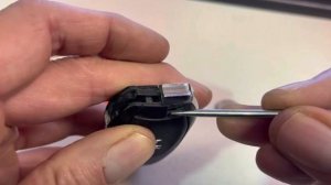 Peugeot 308 Key Battery Change and Emergency Key Location