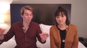 British Christmas vs. American Christmas | holiday traditions, food, music differences (UK vs. USA)