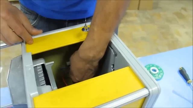 Установка светодиодной подсветки в механический торговый автомат серии NB смотреть онлайн