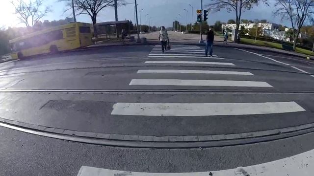 ASMR ROADBIKE STREET VIDEO смотреть онлайн