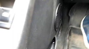 Поймал наводки в авто. (Фонит в динамиках.)ЛАДА ГРАНТА АВТОЗВУК.