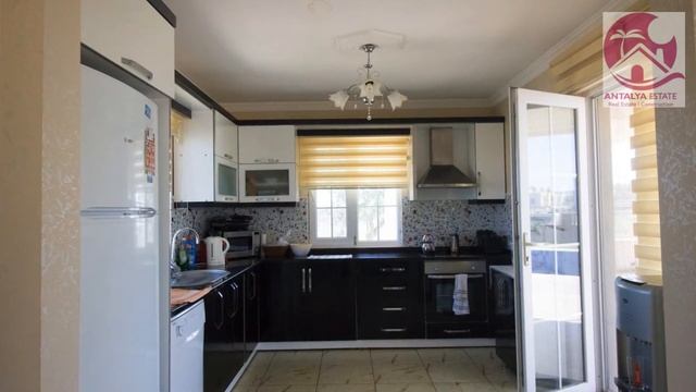 7748-Классическая Вилла на Продажу с Частным Садом в Белеке,