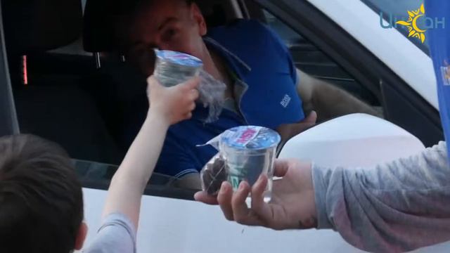 Раздача воды и фиников в Каспийске смотреть онлайн