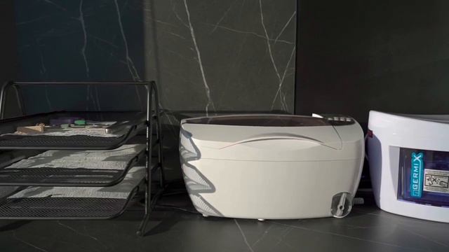 Как получить от государства 850 тыс. рублей субсидии на открытие студии маникюра и педикюра?