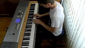 Rob Dougan "Clubbed to death" (Piano)