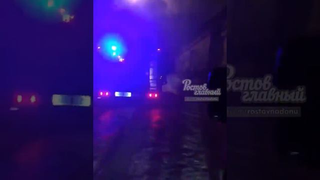 Горит частный дом на Вагулевского 6 21 1 2019 Ростов на Дону Главный смотреть онлайн