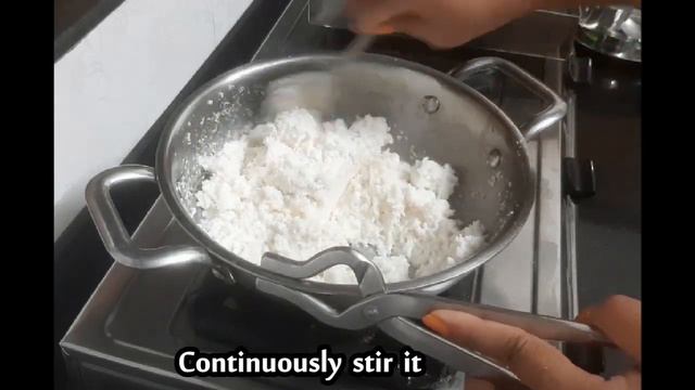 नारियल की स्वादिष्ट बर्फी || Coconut Burfi || Traditional Mithai Narial ki Barfi || wow Barfi || смотреть онлайн