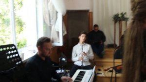 Живите любовью, дышите любовью...// Ансамбль "Небесный луч"