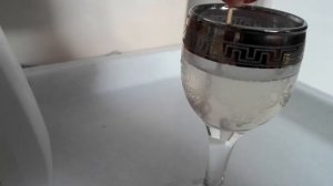 Чистим золото от загрязнений с помощью жидкого мыла и аммиака