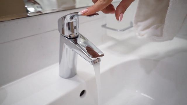 Смеситель EUROSMART для раковины с функцией экономии воды