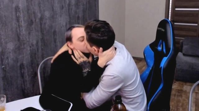 валя + ReeFlay смотреть онлайн