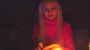 Снять порчу и сглаз куриным яйцом