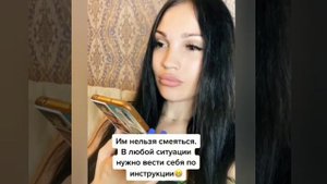 Алиса Сандра звонит в Яндекс поддержку