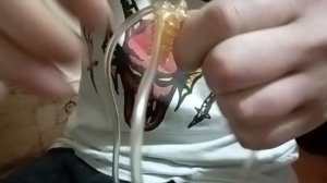 Вяжем брелок из капельницы.