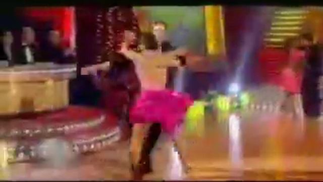 LEON JACKSON - RIGHT NOW ON STRICTLY COME DANCING ! смотреть онлайн