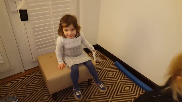 Myself on an elf смотреть онлайн