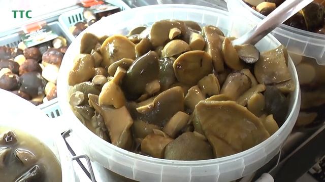 Ярмарка «От ягод до грибов» снова в Таганроге смотреть онлайн