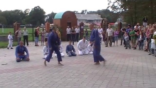 Показові виступи з Джиу Джитсу, м Ромни 2011 смотреть онлайн