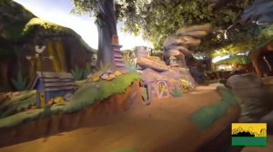 Disney.Видео аттракциона Ride on Splash Mountain (Поющая гора)
