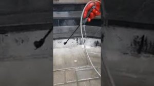 Процесс очистки высолов