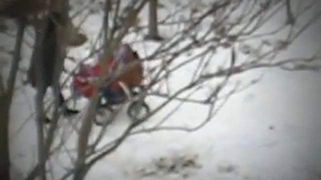 Mom and stroller смотреть онлайн