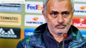 Жозе Моуринью "жёстко" высказался о Хвиче Кварацхелия/ тренер снова не доволен