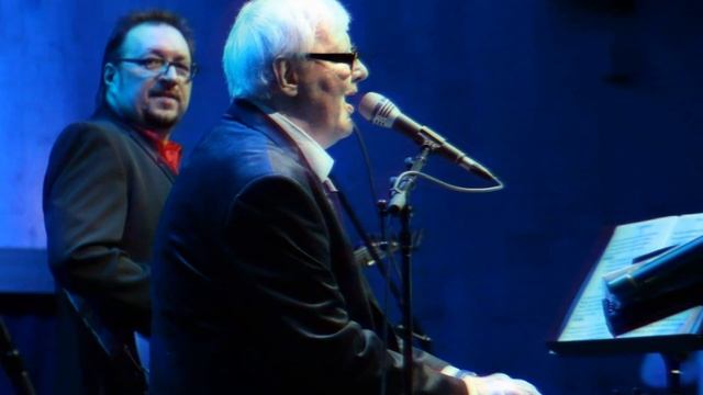 Час назад! Сегодня не стало Легенды Нашей Эстрады смотреть онлайн