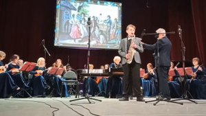 Маленький Чардаш.П.Итюрральде.Солист Тертичник Владислав и оркестр народных инструм#saxophone