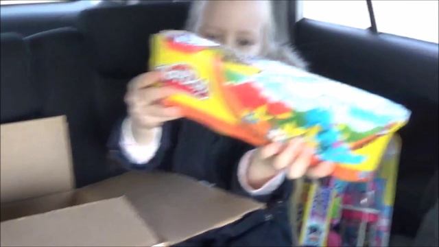 ВЛОГ Посылка с подарками на 8 МАРТА. смотреть онлайн
