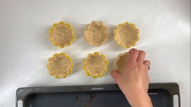 Овсяные корзиночки с творогом и бананом смотреть онлайн