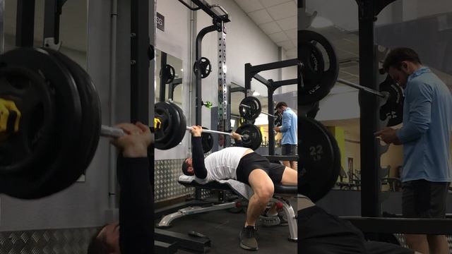 RPE бодибилдинг МЦ6 Д1 Жим штанги лежа средним хватом 4*мах повторов смотреть онлайн