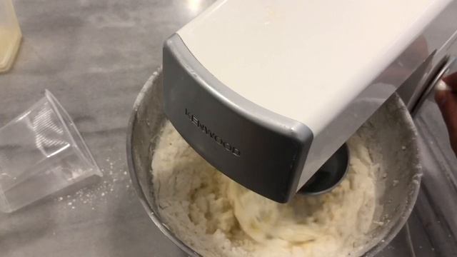 Вкуснейший десерт! Цитрусовые кап-кейки на крахмале.Рецепт приготовления. смотреть онлайн