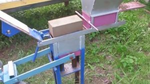 Изготовление кирпича в домашних условиях Mini brick plant,with their own hands.