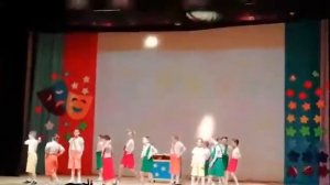 Танец "Человечки сундучные" (работа с особенными детьми)