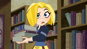 DC Super Hero Girls Россия | Королевы моды | DC Kids