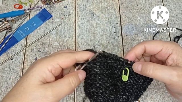 Следки с укреплённой пяткой/вяжем спицами по кругу...