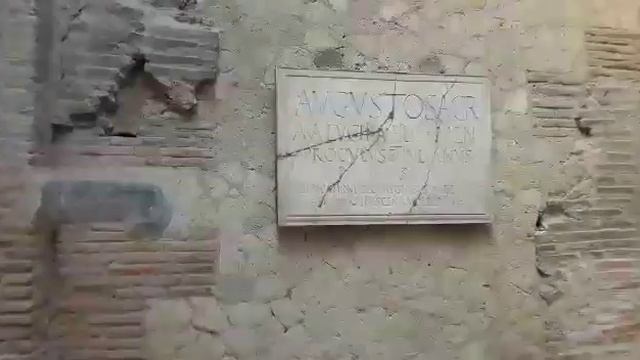 Ercolano Scavi , la grande bellezza смотреть онлайн