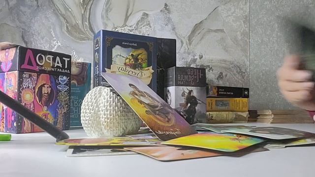 СОПЕРНИЦА О ВАС❗️ ЧТО ОНА ДЕЛАЕТ 🤦♀️❗️#таро #соперница #карма